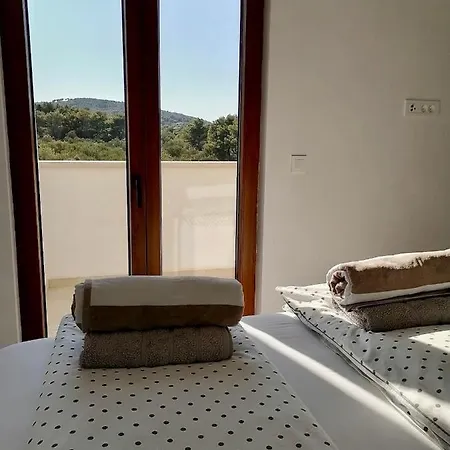 Apartment Bora - Blue Flat Flat Slatine